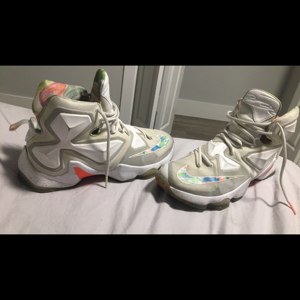 Lebron 13 easter